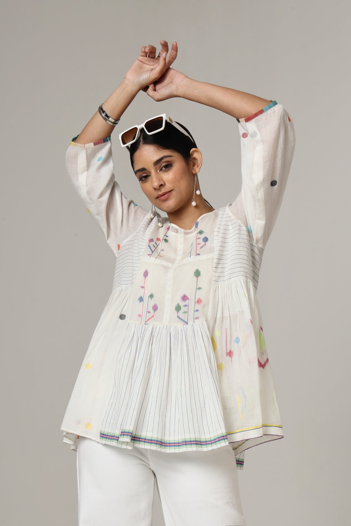 LOTUS TOP